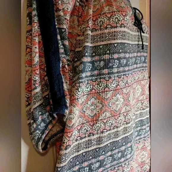 2 FOR 25$ FRENCH LAUNDRY blouse- (#661) - Picture 5 of 7